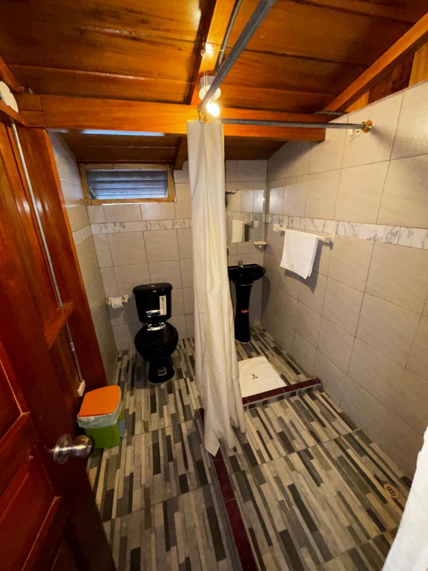 Hostal Vista Verde ミンド エクステリア 写真
