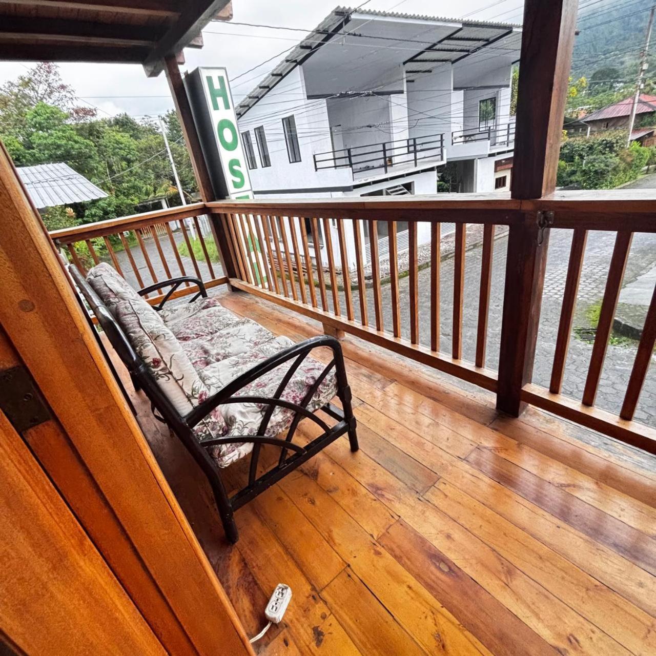 Hostal Vista Verde ミンド エクステリア 写真