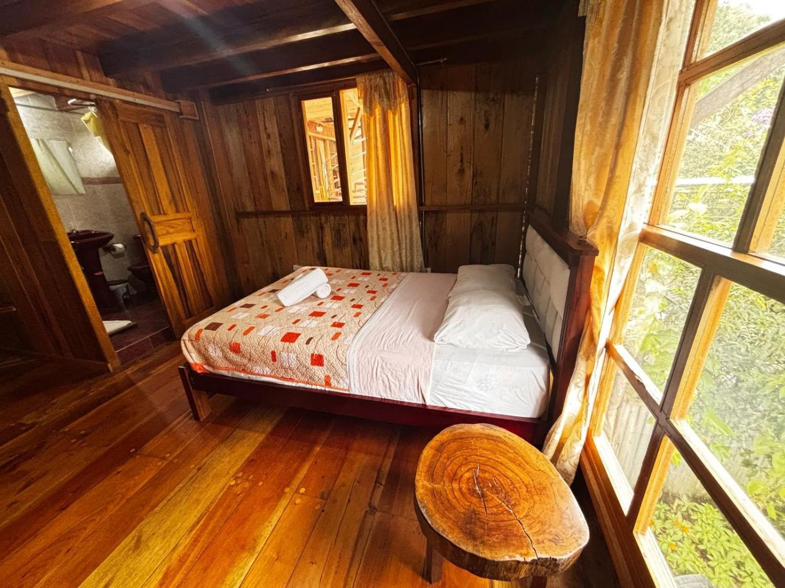 Hostal Vista Verde ミンド エクステリア 写真