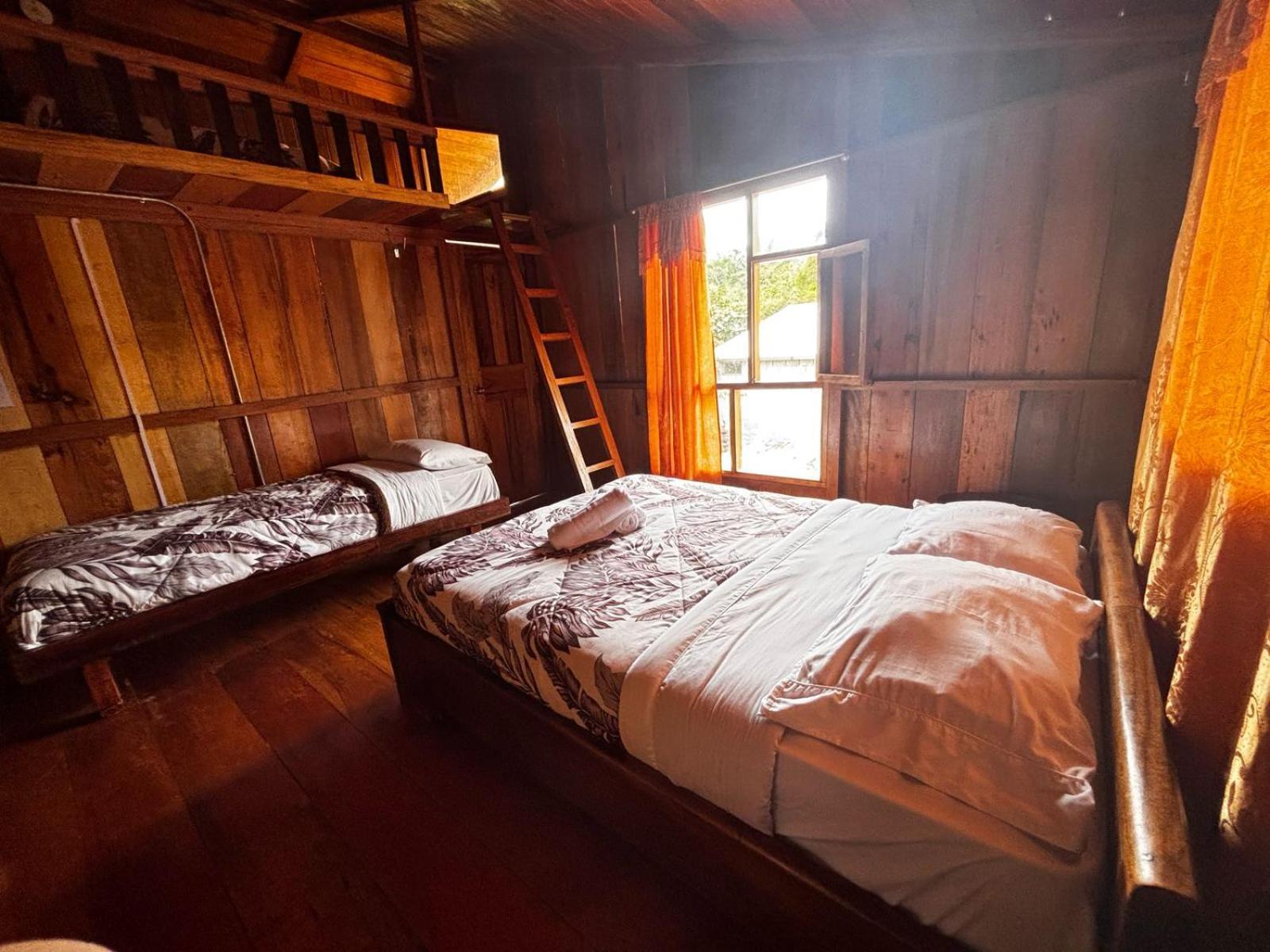 Hostal Vista Verde ミンド エクステリア 写真