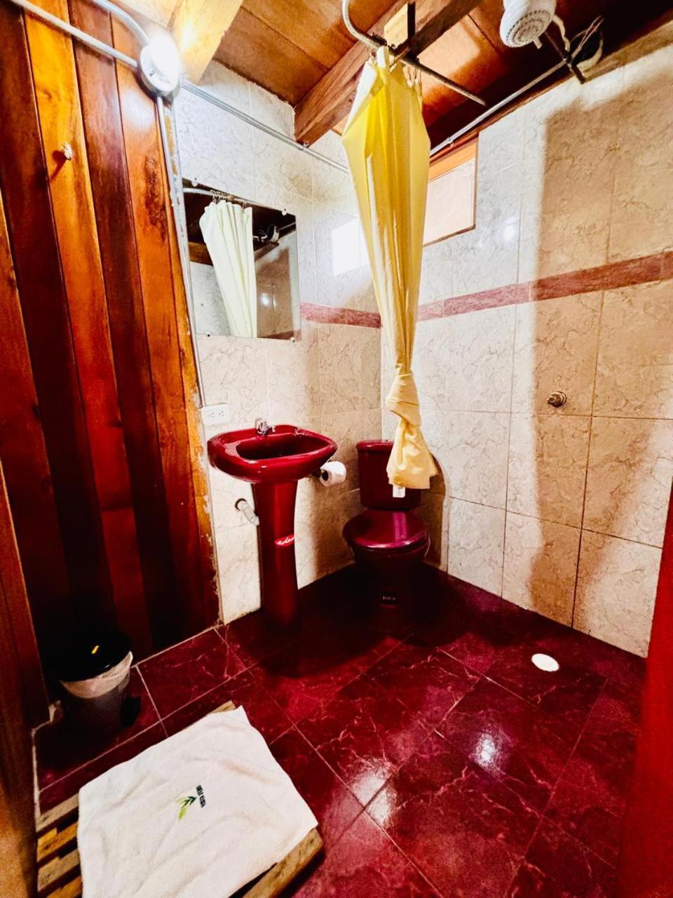 Hostal Vista Verde ミンド エクステリア 写真
